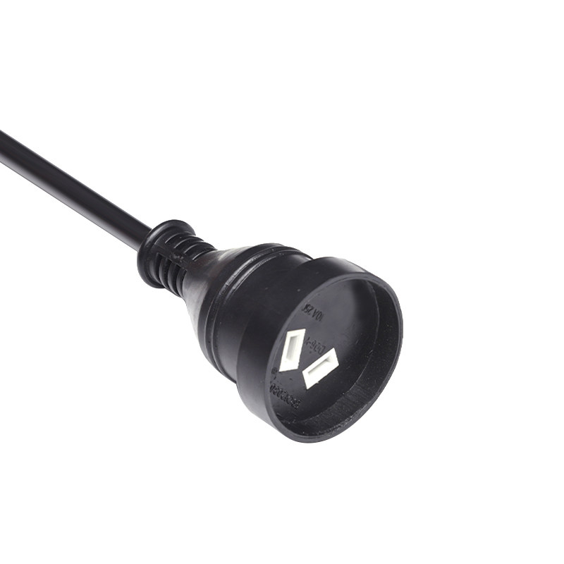  澳大利亚三插母座